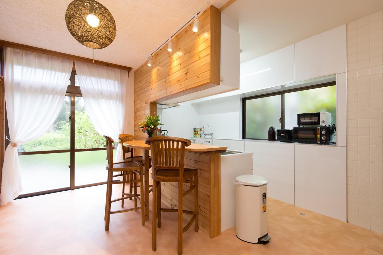 South Window Onna-Son Apartment Nakama  Luaran gambar